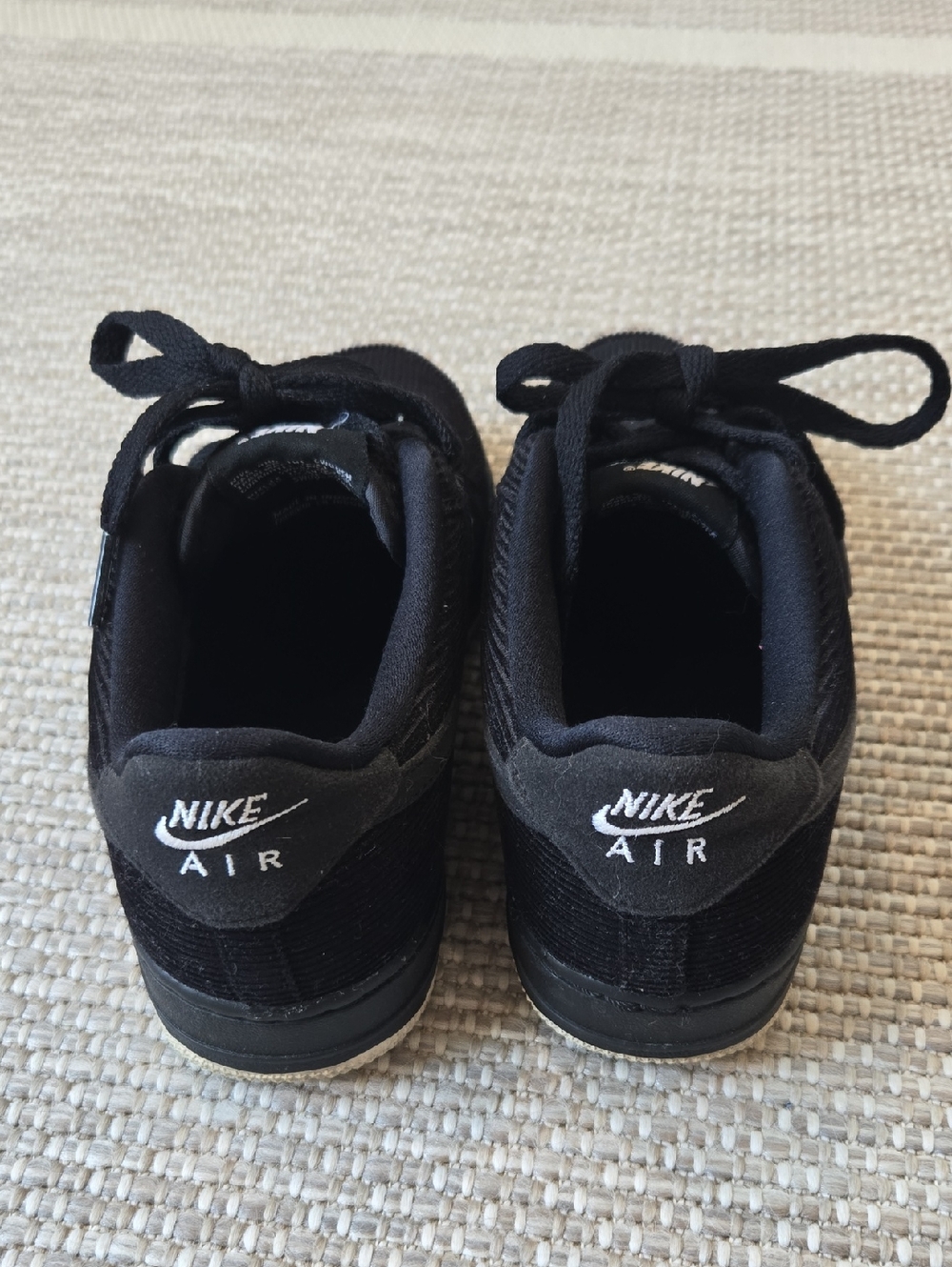 Nike Air Force 1 Black Corduroy 5.5Y - Picture 3 of 7